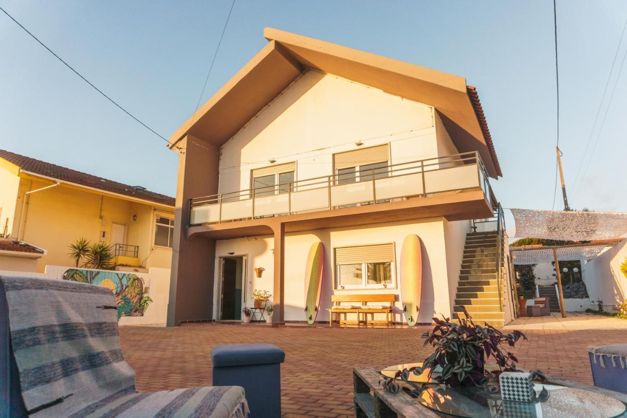 Hospedium Hostel Republica Surf House Ericeira Exteriér fotografie