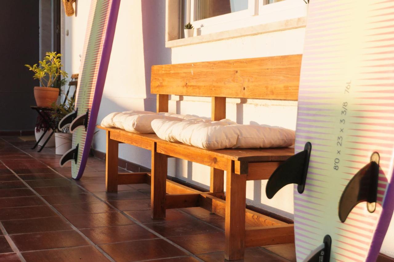 Hospedium Hostel Republica Surf House Ericeira Exteriér fotografie